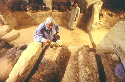 Valley of the Golden Mummies The Discovery of The Valley of the Golden Mummies at Bahariya Oasis
